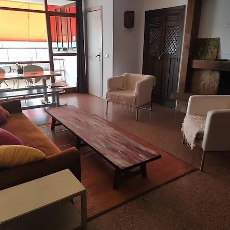 Апартаменты En La Nogalera, Terraza Vistas, 90 Metros 4 Personas *
