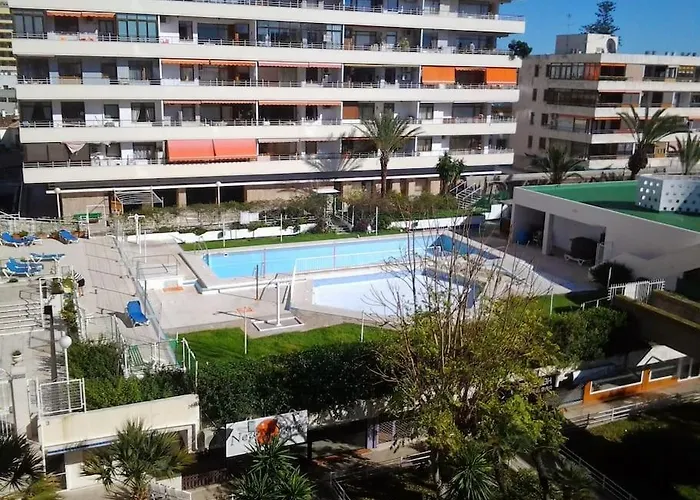 En La Nogalera, Terraza Vistas, 90 Metros 4 Personas Apartmán